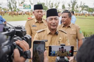 Umumkan Pemenang Pawai Takbiran, Pj Bupati Apriyadi Berikan Hadiah Menarik