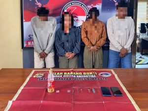 Asyik Pesta Sabu, 4 Sekawan Disergap Tim Opsnal Sat Resnarkoba Polres Bima Kota