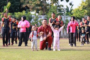 Persiapan Mental dan Dukungan Keluarga Jelang Operasi Amole di Papua, Kapolda DIY Pimpin Family Gathering Satbrimob