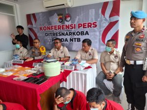 Ungkap 11 Kasus, Periode Oktober 2024, Ditresnarkoba Polda NTB Amankan 12 Tersangka