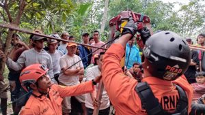 Gali Sumur, Diduga Hirup Gas Beracun Tiga Nyawa Melayang